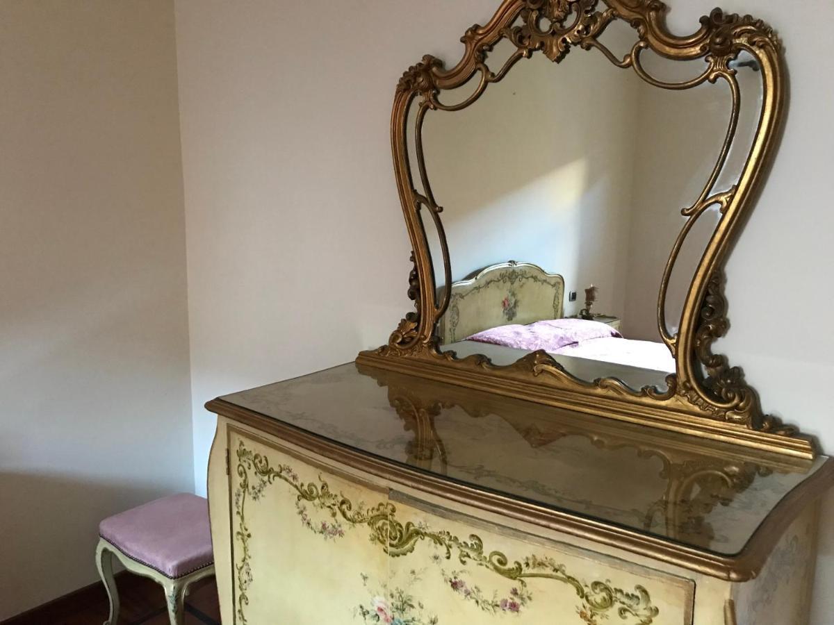 La Casa Del Melograno Daire Alba  Dış mekan fotoğraf