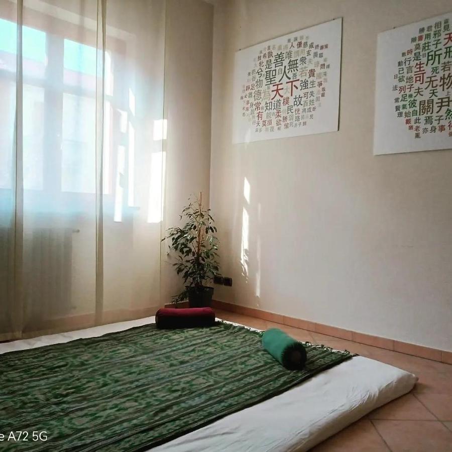 La Casa Del Melograno Daire Alba  Dış mekan fotoğraf
